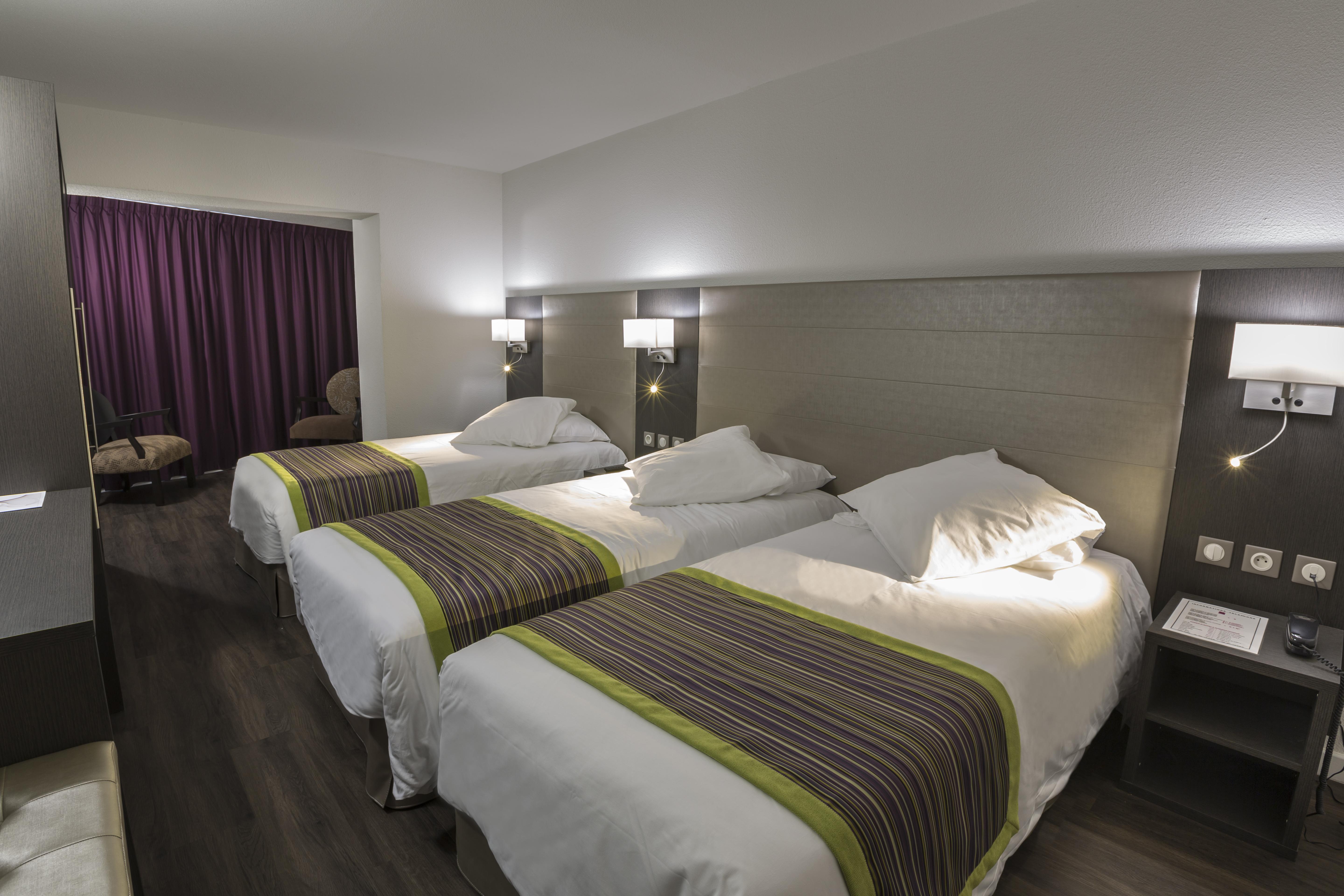 Hotel Astrid Lourdes Exteriör bild