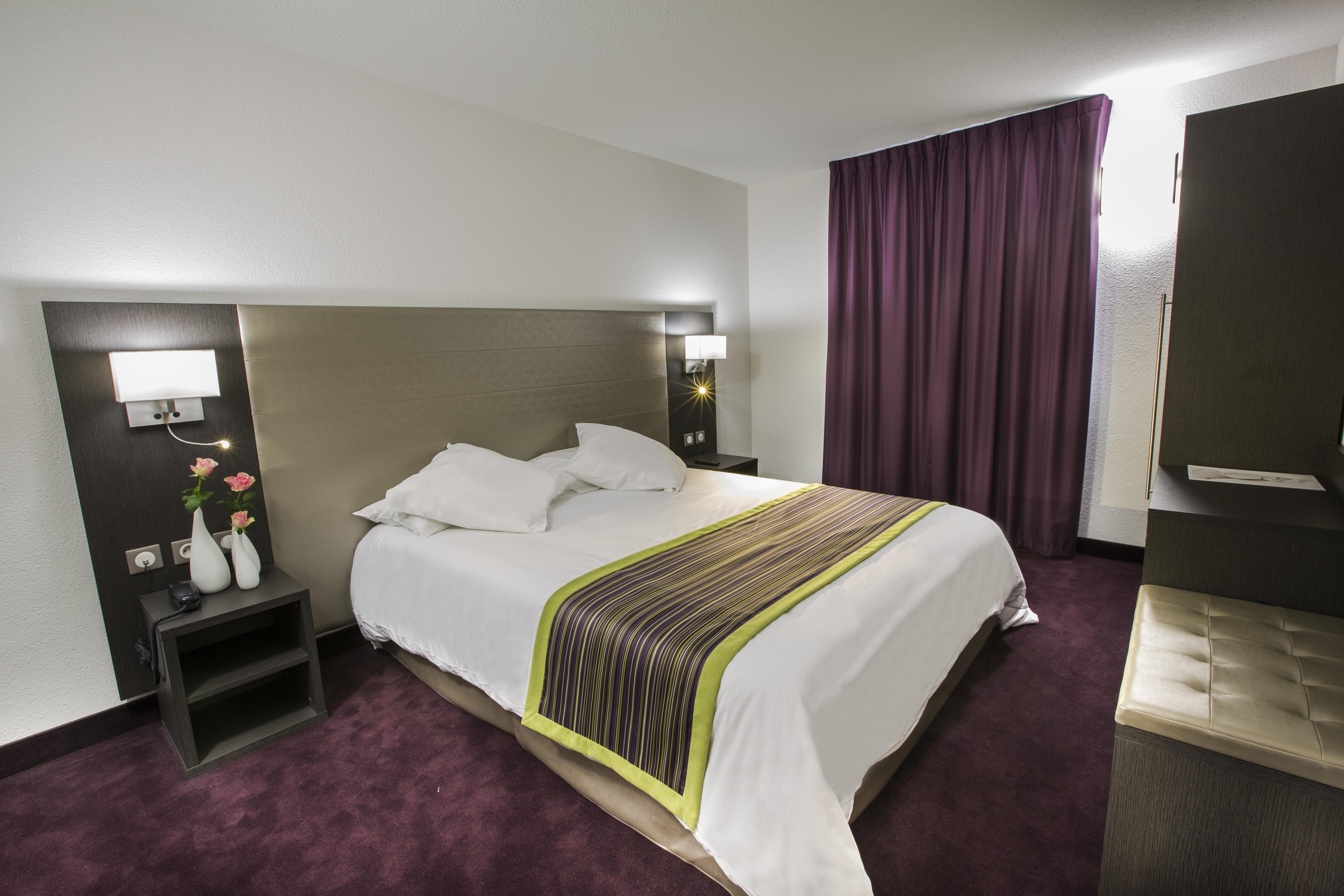 Hotel Astrid Lourdes Exteriör bild