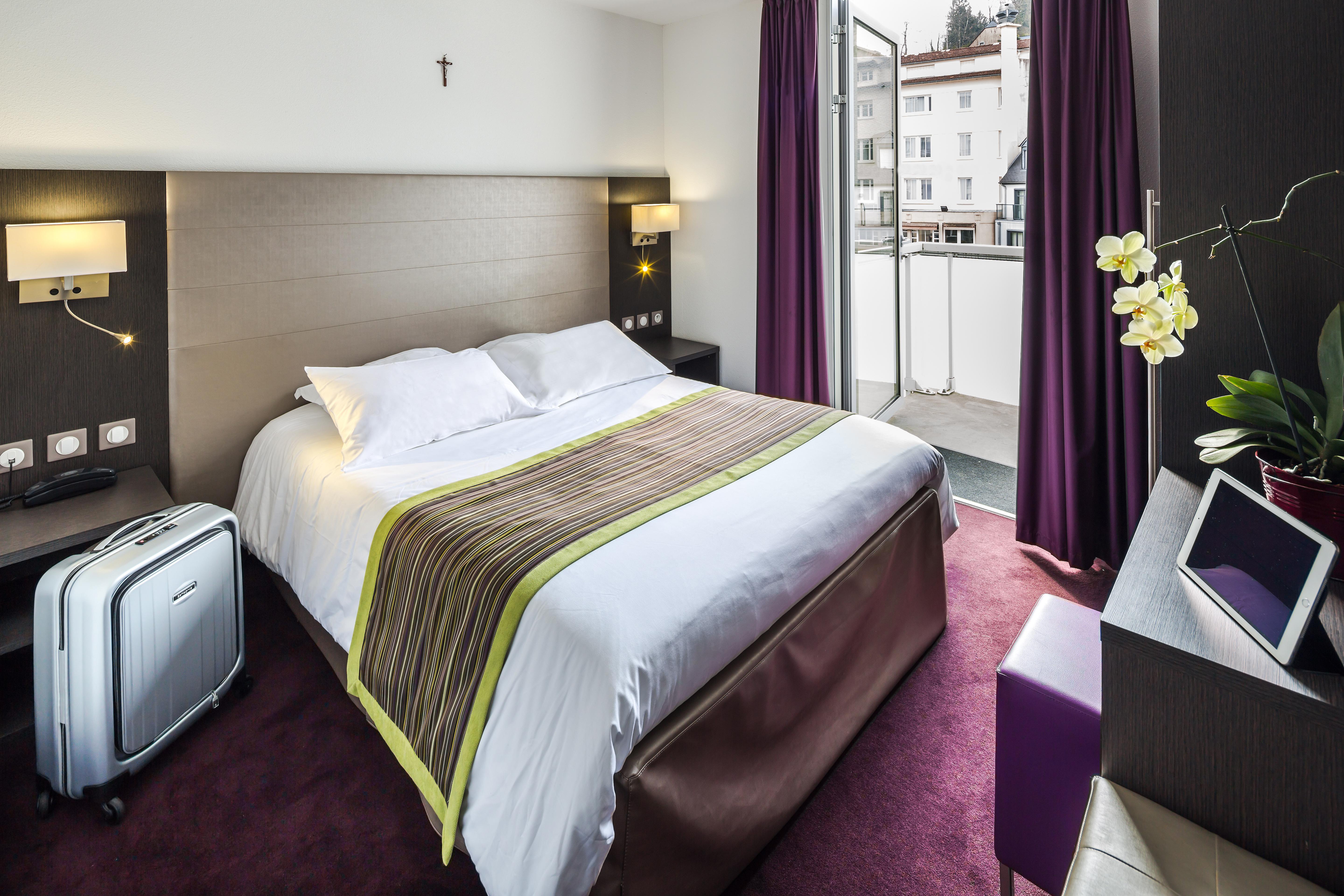 Hotel Astrid Lourdes Exteriör bild