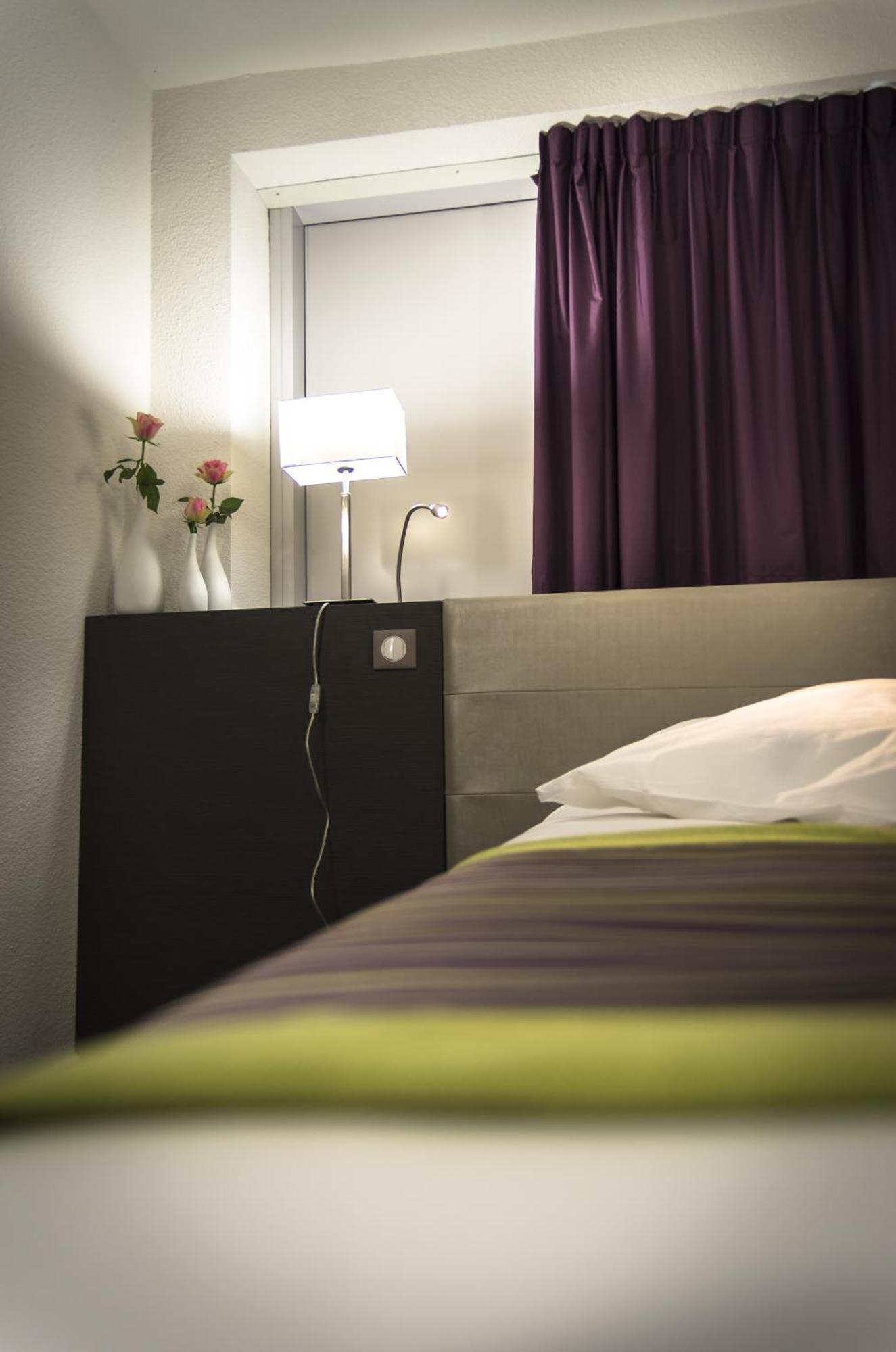 Hotel Astrid Lourdes Exteriör bild