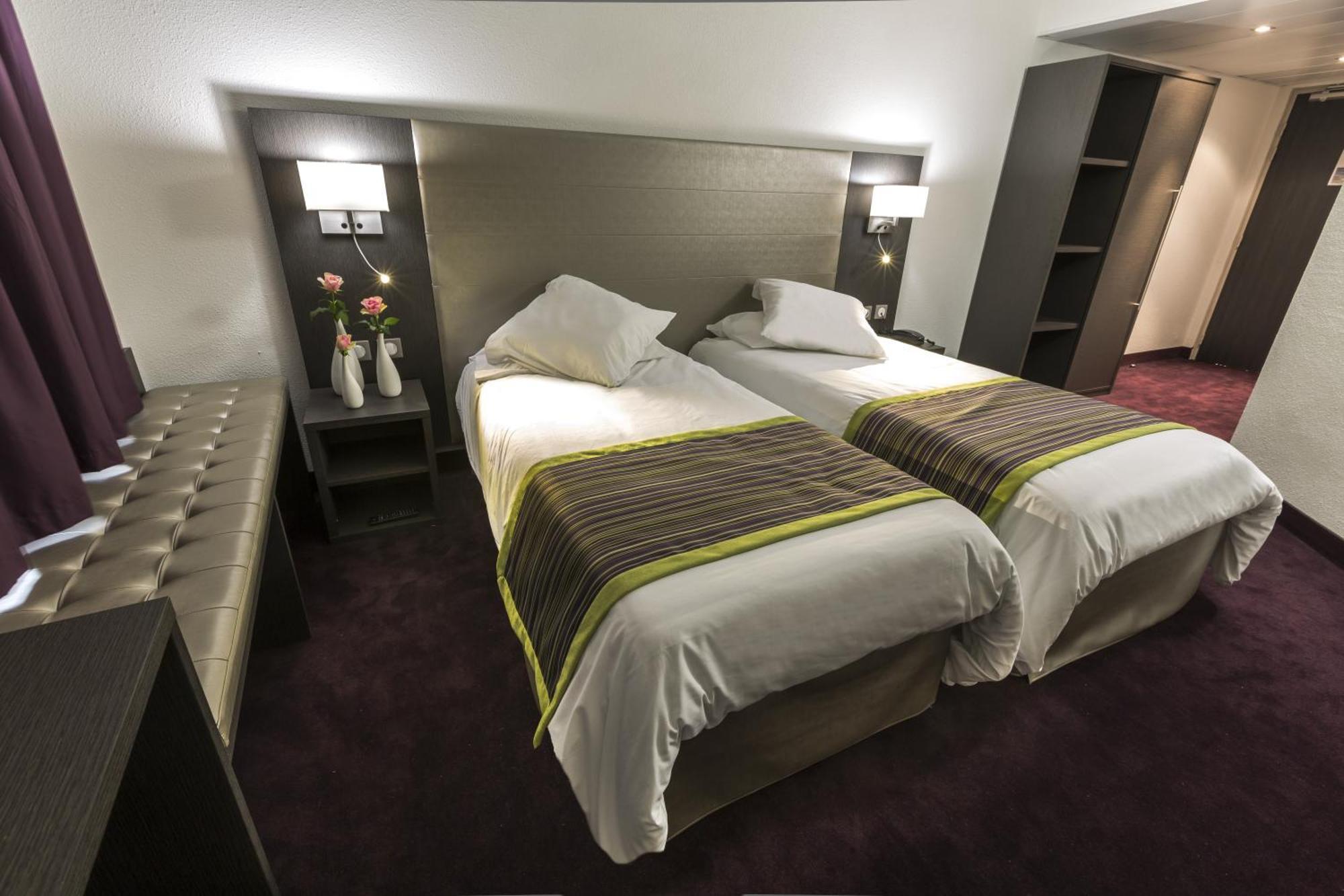 Hotel Astrid Lourdes Rum bild