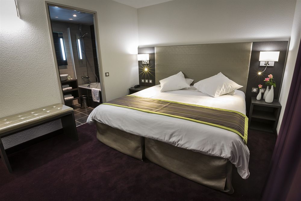 Hotel Astrid Lourdes Exteriör bild